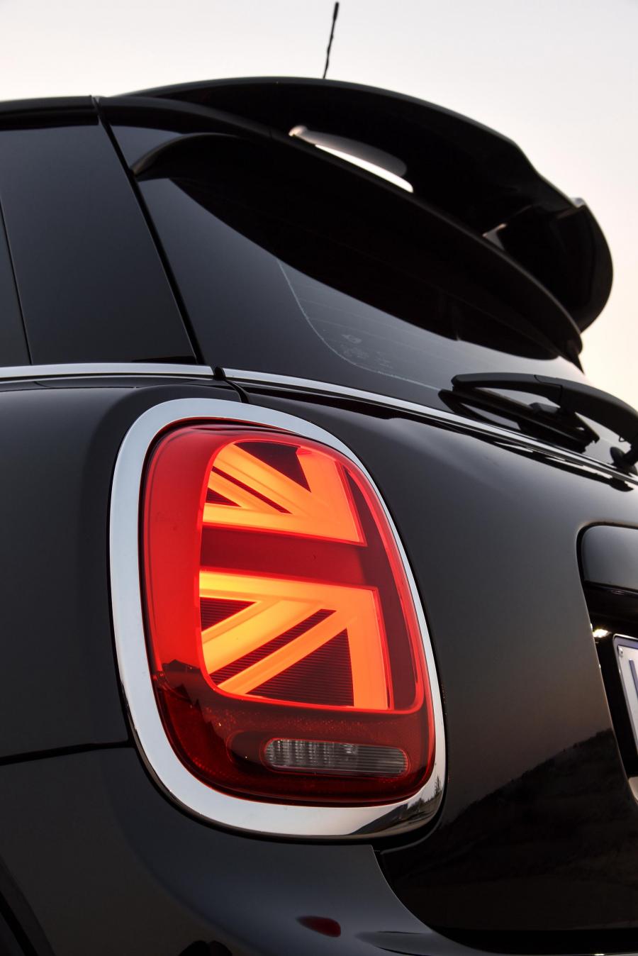 Детали экстерьера Mini Cooper 1499 GT 2018 года  (ZA) (фото 22 из 25)